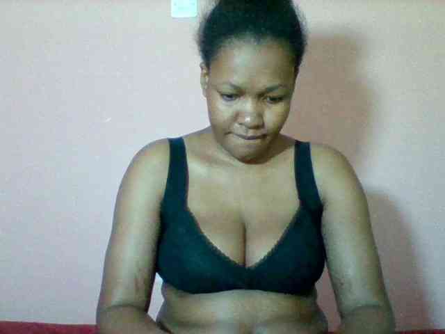 Sexyapple2002 webcam