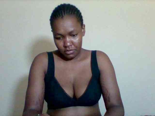 Sexyapple2002 webcam