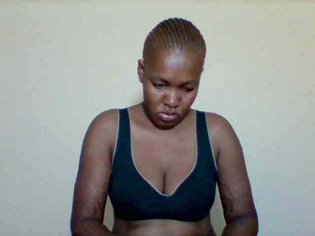 Sexyapple2002 webcam