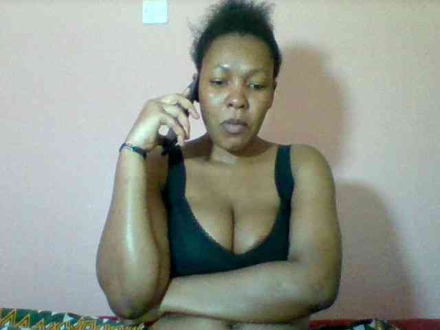 Sexyapple2002 webcam