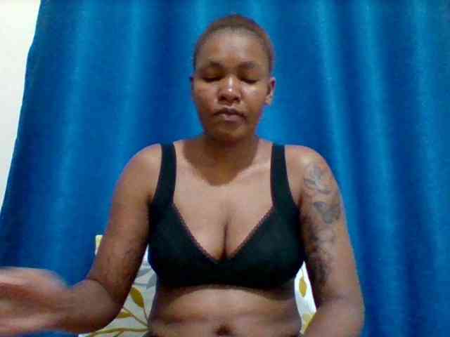 Sexyapple2002 webcam