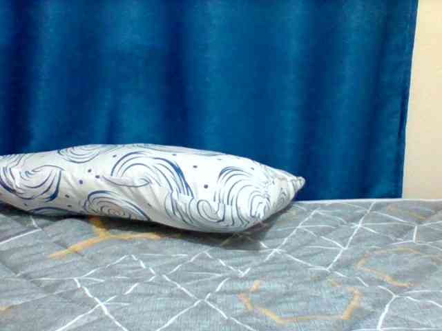 Sexyapple2002 webcam