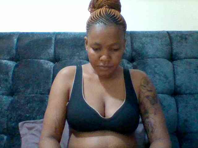 Sexyapple2002 webcam