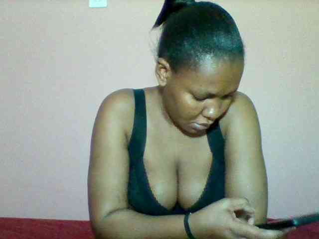 Sexyapple2002 webcam