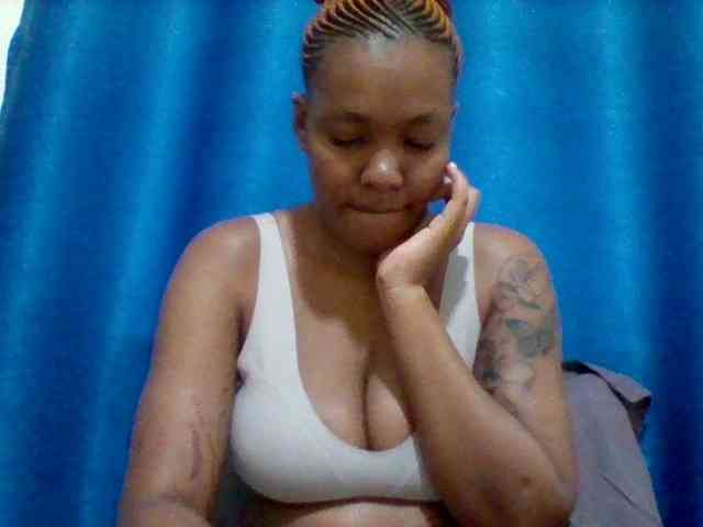 Sexyapple2002 webcam