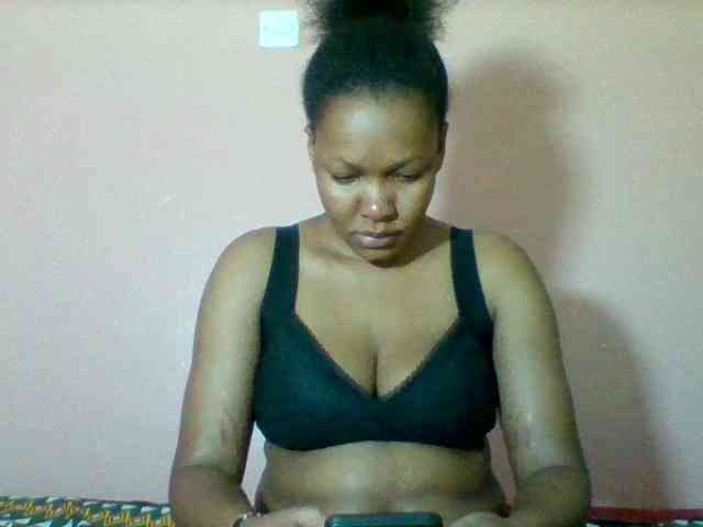 Sexyapple2002 webcam