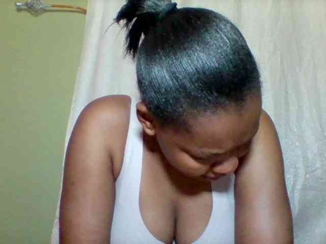 Sexyapple2002 webcam