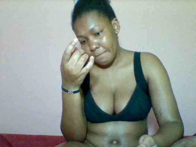 Sexyapple2002 webcam