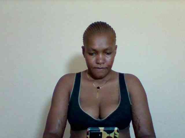 Sexyapple2002 webcam