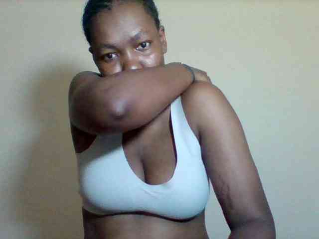 Sexyapple2002 webcam