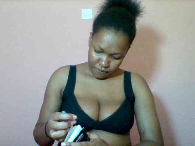 Sexyapple2002 webcam