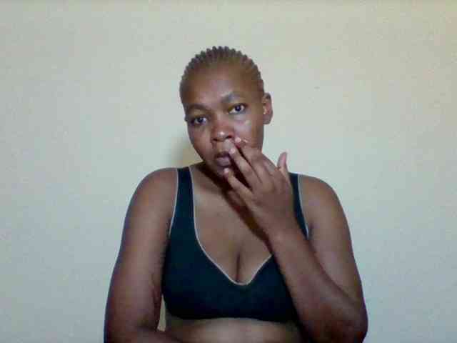 Sexyapple2002 webcam