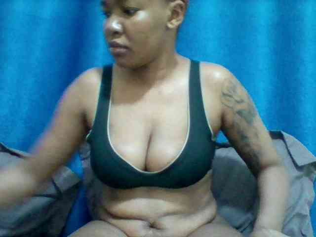 Sexyapple2002 webcam