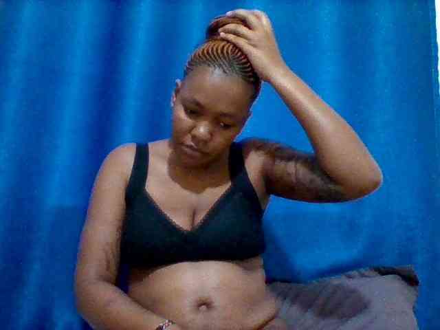 Sexyapple2002 webcam