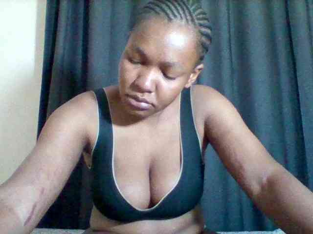 Sexyapple2002 webcam