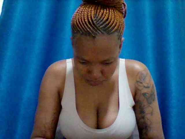 Sexyapple2002 webcam