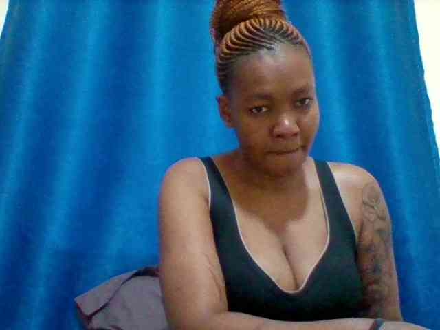 Sexyapple2002 webcam