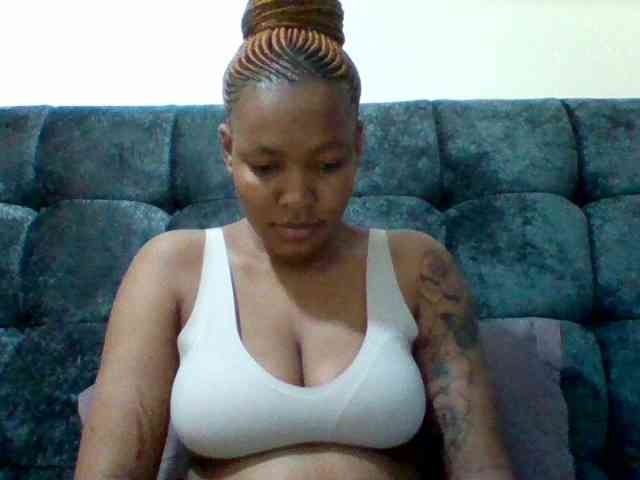 Sexyapple2002 webcam