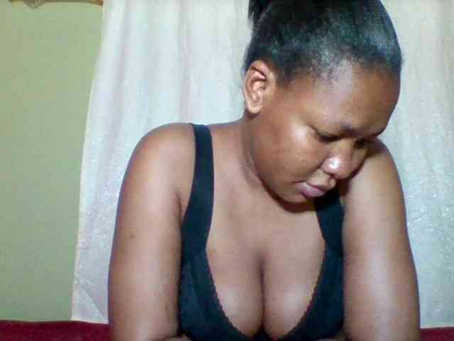 Sexyapple2002 webcam