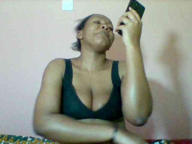 Sexyapple2002 webcam