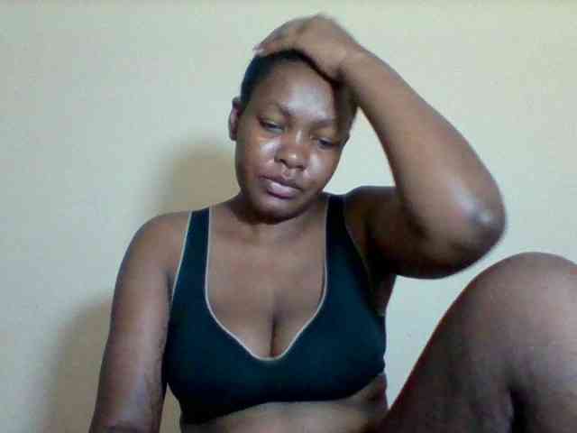 Sexyapple2002 webcam