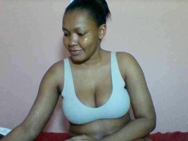 Sexyapple2002 webcam