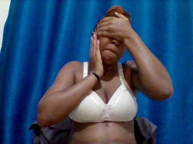 Sexyapple2002 webcam