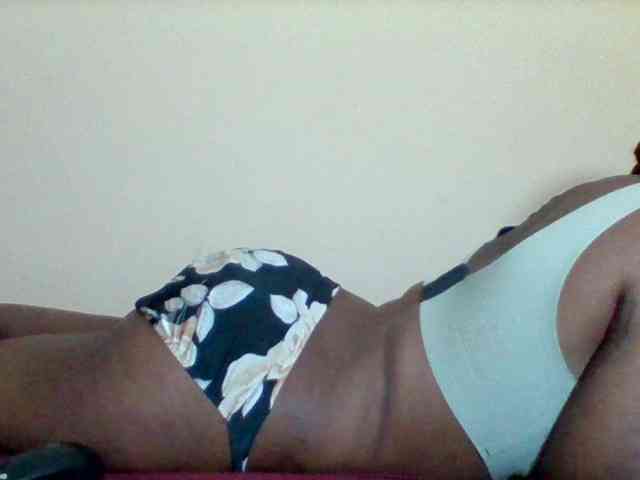 Sexyapple2002 webcam