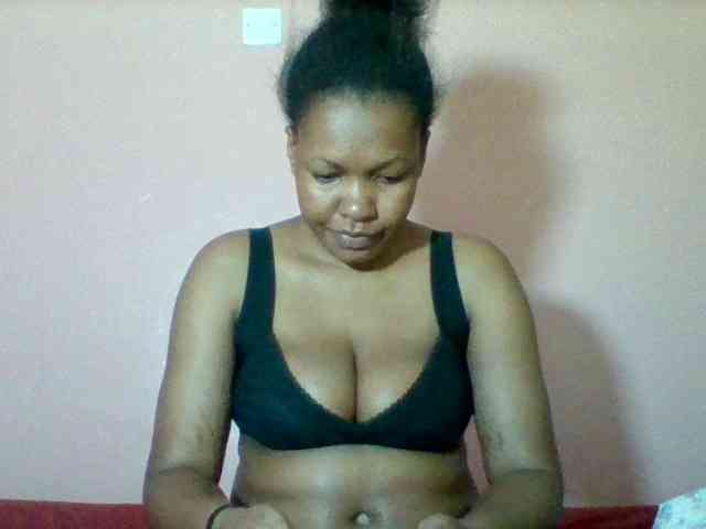 Sexyapple2002 webcam