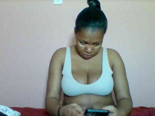 Sexyapple2002 webcam