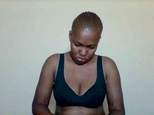 Sexyapple2002 webcam