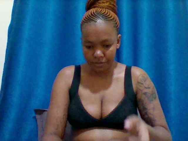 Sexyapple2002 webcam