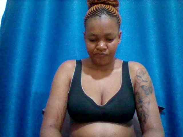 Sexyapple2002 webcam