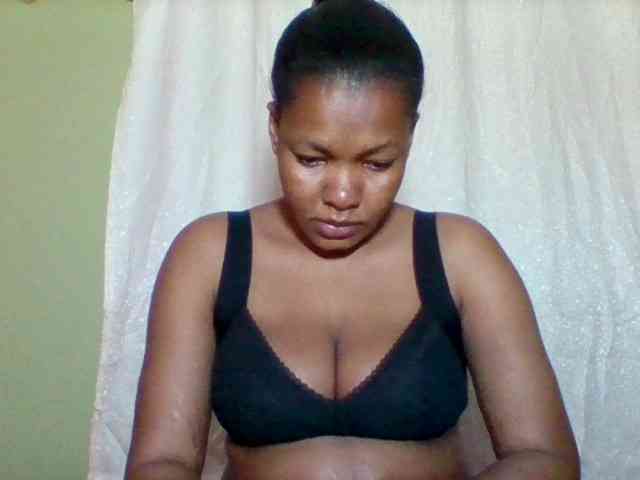 Sexyapple2002 webcam