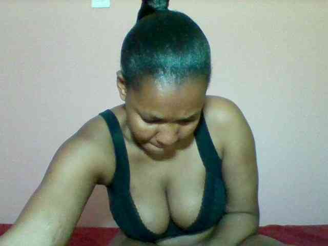 Sexyapple2002 webcam