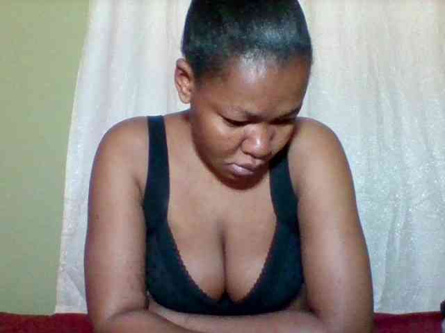 Sexyapple2002 webcam