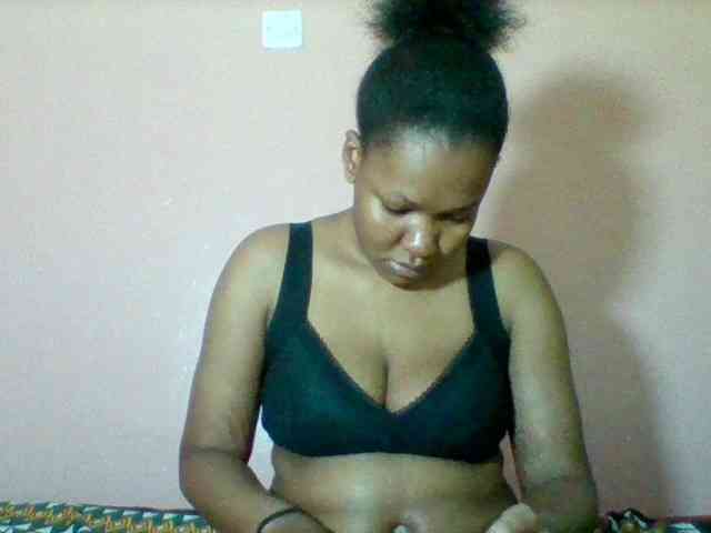 Sexyapple2002 webcam