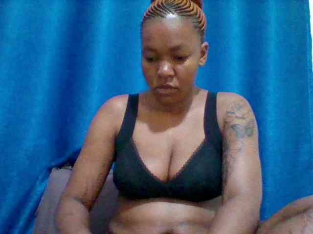 Sexyapple2002 webcam