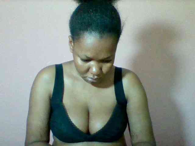 Sexyapple2002 webcam