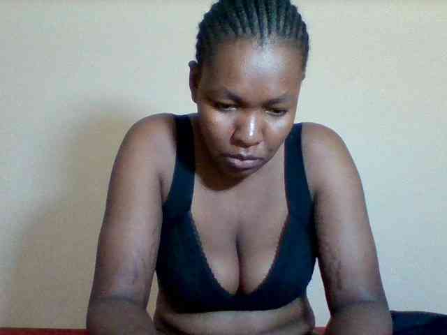 Sexyapple2002 webcam