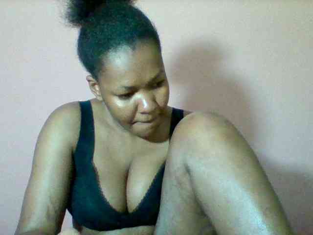 Sexyapple2002 webcam