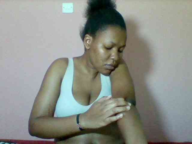 Sexyapple2002 webcam