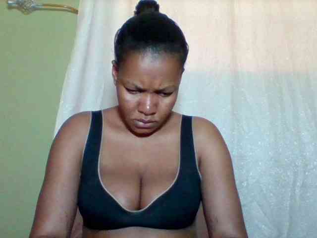 Sexyapple2002 webcam