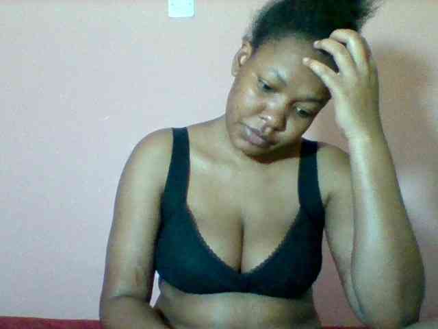 Sexyapple2002 webcam