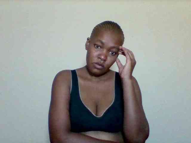 Sexyapple2002 webcam