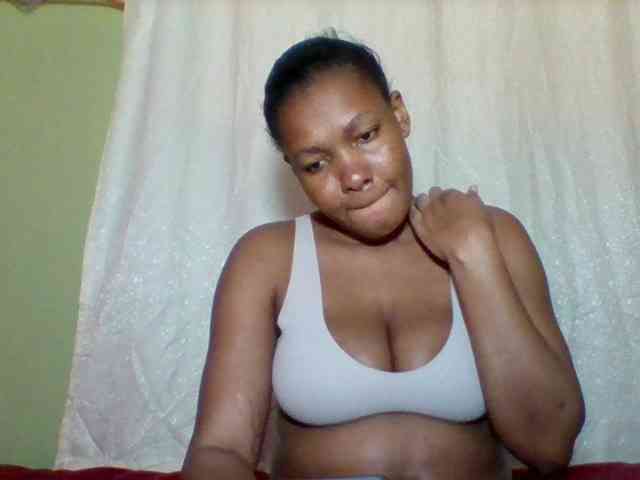 Sexyapple2002 webcam