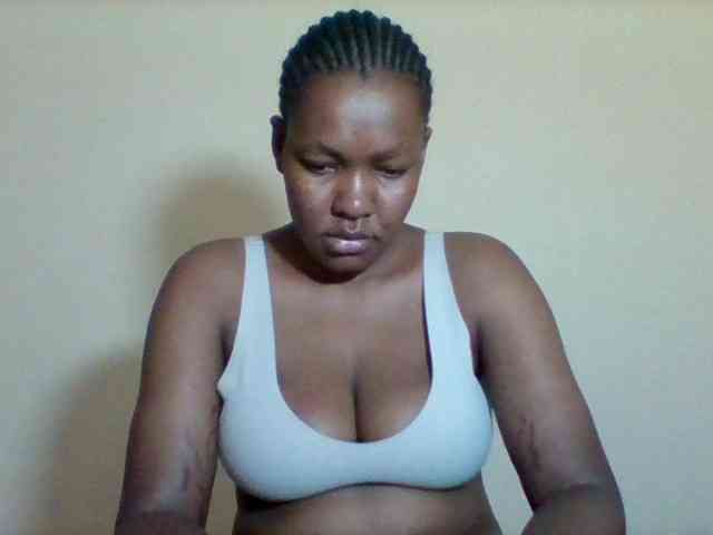 Sexyapple2002 webcam