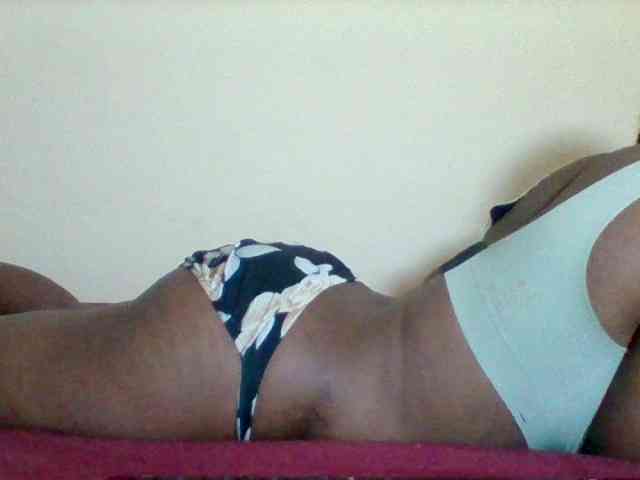 Sexyapple2002 webcam