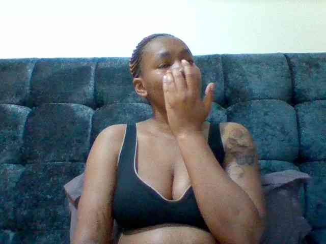 Sexyapple2002 webcam