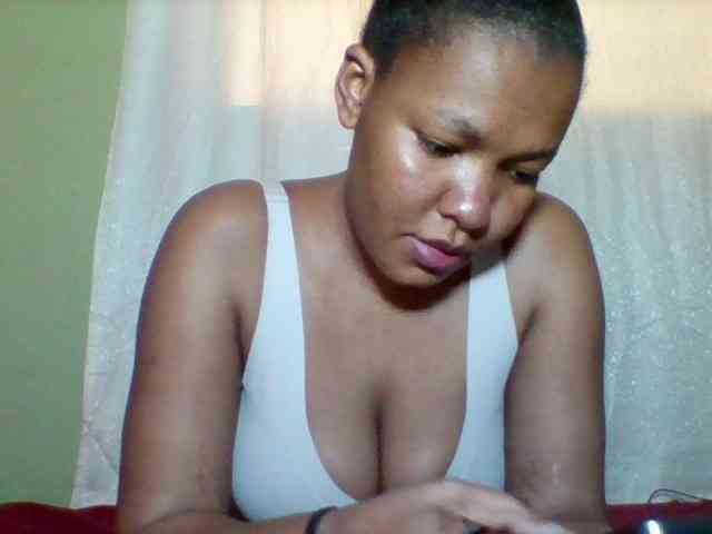 Sexyapple2002 webcam
